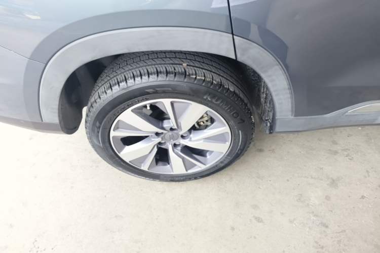 Used Geely Auto Haoyue 2020 1.8TD DCT Luxury 7-Seater Right Rear Wheel Hub