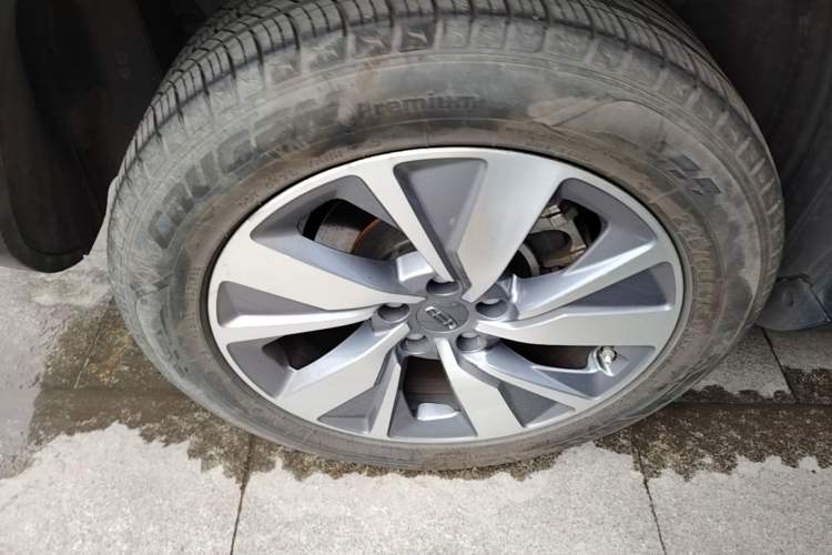 Used Geely Auto Haoyue 2020 1.8TD DCT Luxury 7-Seater Right Rear Wheel Hub
