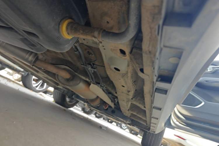 Used Geely Auto Haoyue 2020 1.8TD DCT Flagship 5-Seater Right Side Sill
