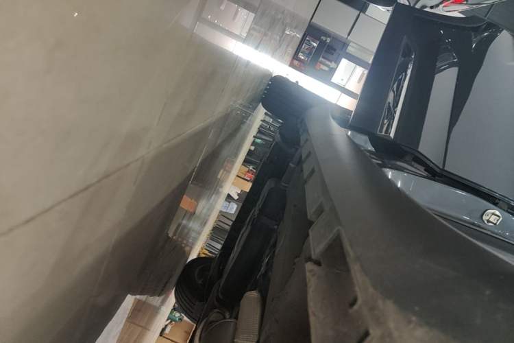Used Geely Auto Haoyue 2020 1.8TD DCT Luxury 7-Seater Right Side Sill