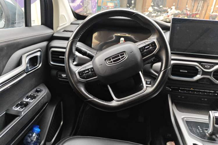 Used Geely Auto Haoyue 2020 1.8TD DCT Flagship 7-Seater Steering Wheel