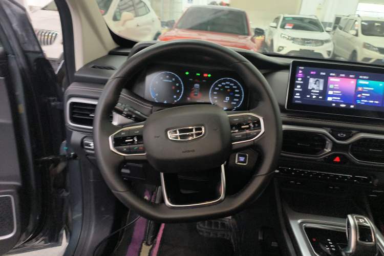 Used Geely Auto Haoyue 2020 1.8TD DCT Luxury Model 5 Seats Steering Wheel