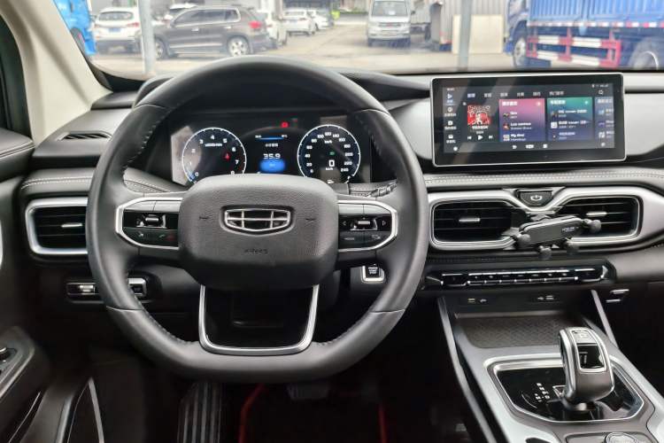 Used Geely Auto Haoyue 2020 1.8TD DCT Luxury 7-Seater Steering Wheel