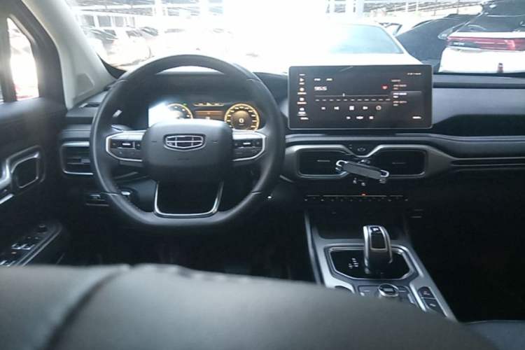 Used Geely Auto Haoyue 2020 1.8TD DCT Flagship 7-Seater Steering Wheel