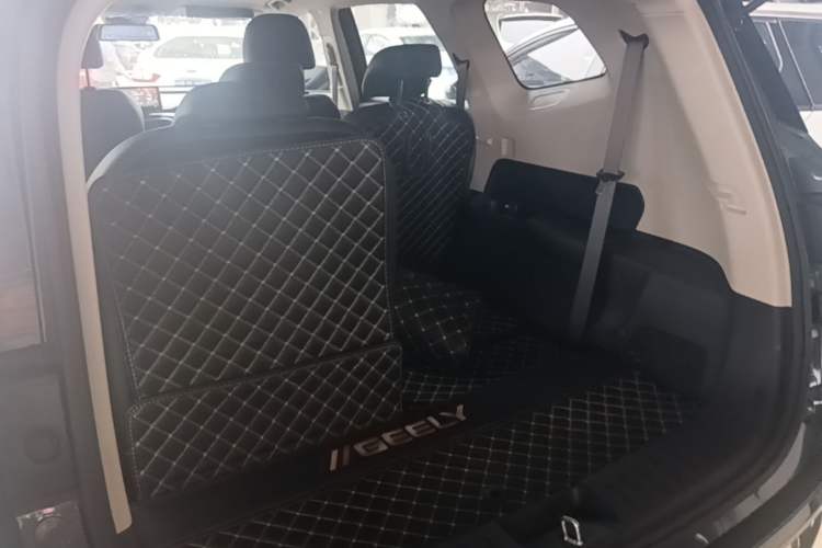 Used Geely Auto Haoyue 2020 1.8TD DCT Luxury 7-Seater Trunk