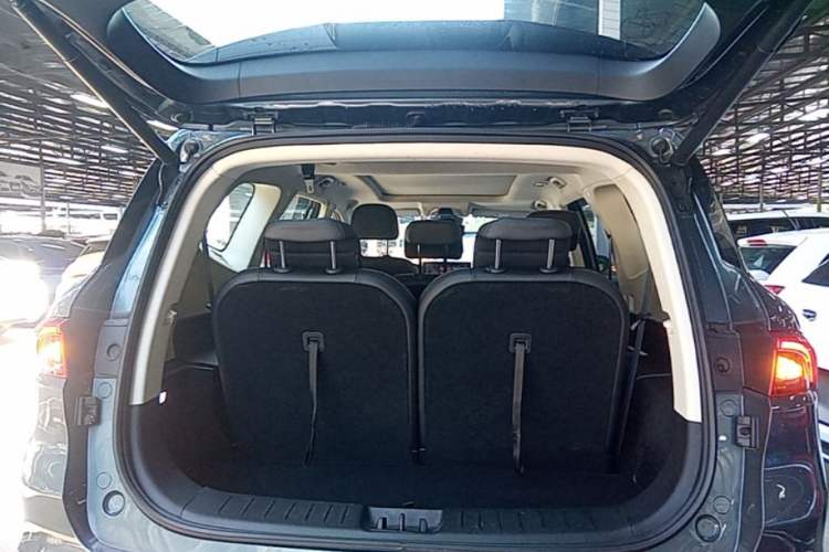 Used Geely Auto Haoyue 2020 1.8TD DCT Flagship 7-Seater Trunk