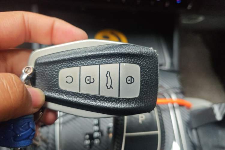 Used Geely Auto Haoyue 2020 1.8TD DCT Flagship 7-Seater Vehicle Key