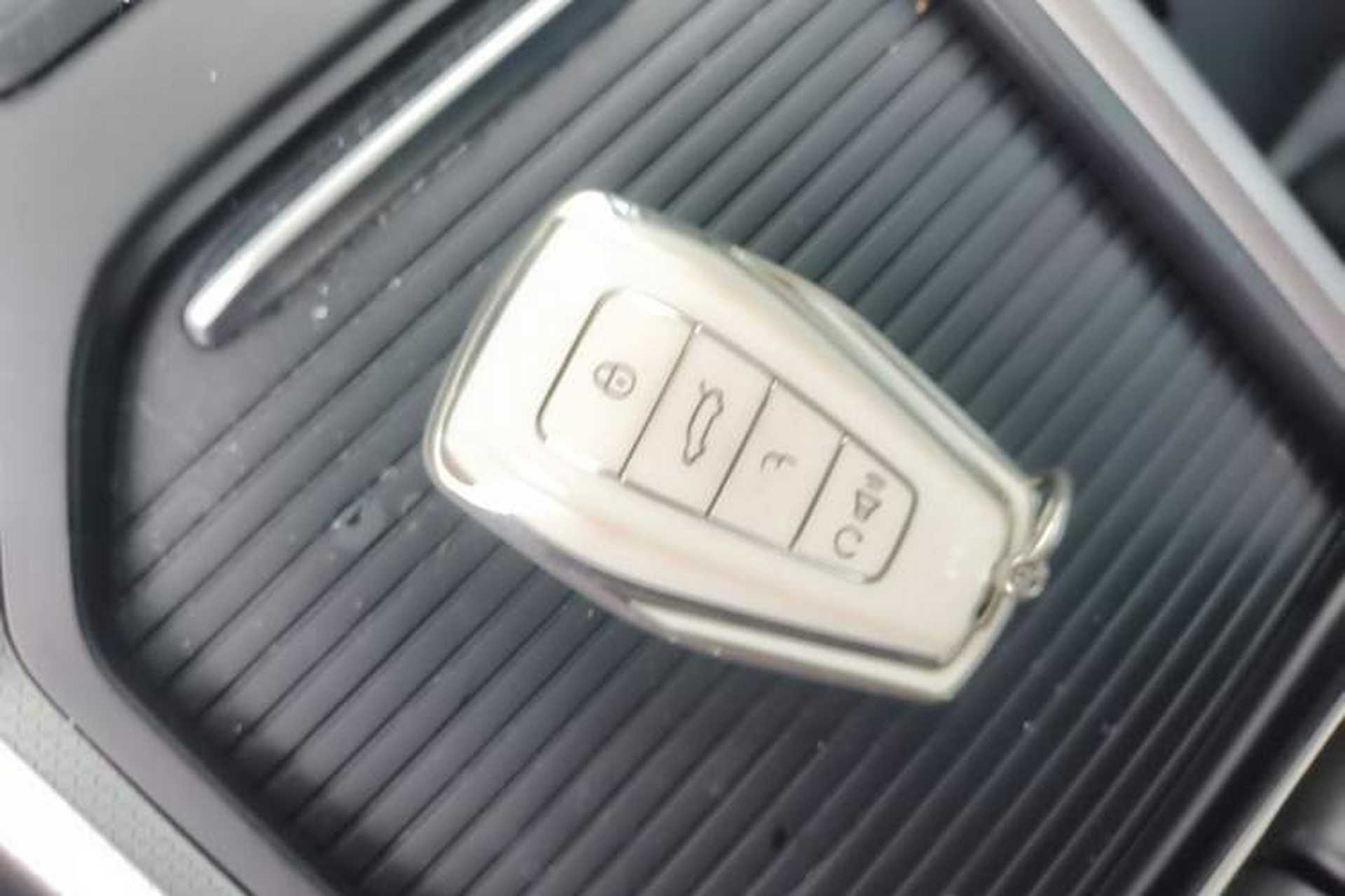 Used Geely Auto Haoyue 2020 1.8TD DCT Flagship 7-Seater Vehicle Key