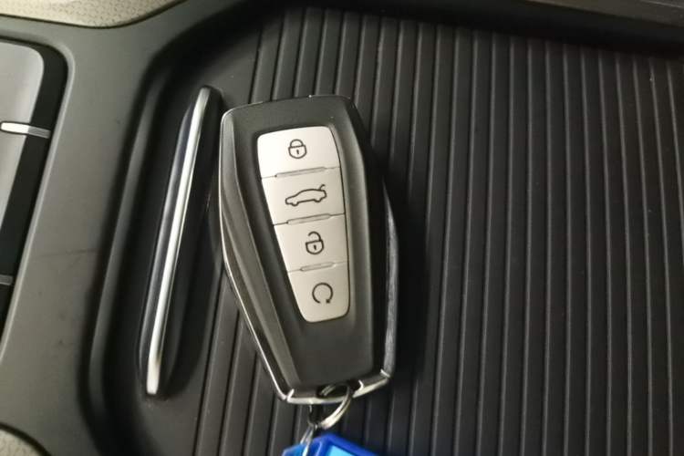 Used Geely Auto Haoyue 2020 1.8TD DCT Flagship 5-Seater Vehicle Key