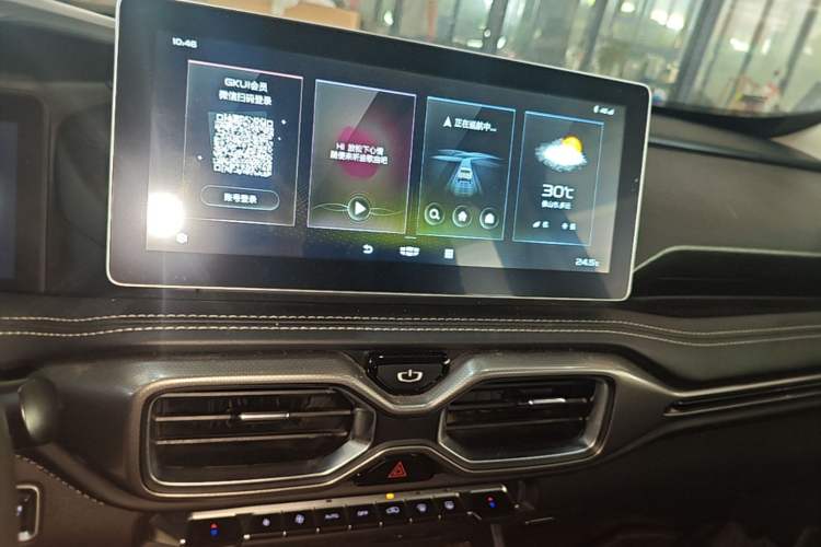 Used Geely Auto Haoyue 2020 1.8TD DCT Flagship 5-Seater Audio And AC Panel