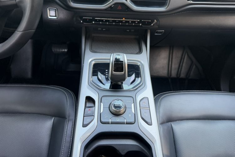 Used Geely Auto Haoyue 2020 1.8TD DCT Flagship 7-Seater Gear Lever