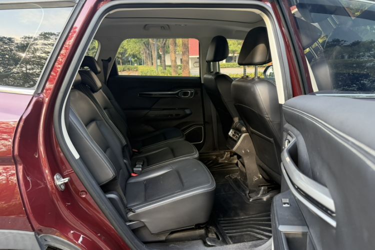 Used Geely Auto Haoyue 2020 1.8TD DCT Flagship 7-Seater Interior 3