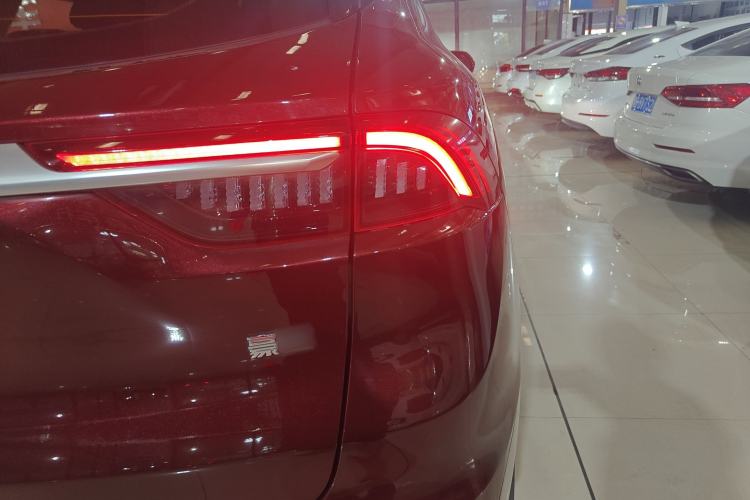 Used Geely Auto Haoyue 2020 1.8TD DCT Flagship 7-Seater Right Rear Taillight