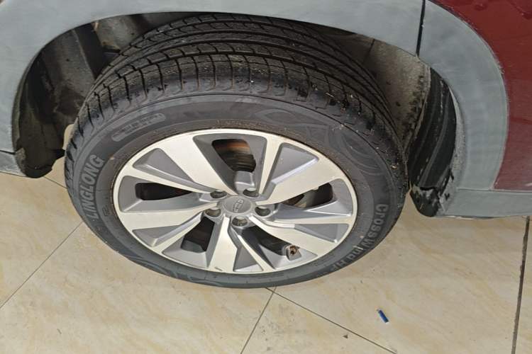 Used Geely Auto Haoyue 2020 1.8TD DCT Flagship 5-Seater Right Rear Wheel Hub
