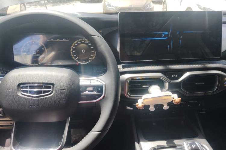 Used Geely Auto Haoyue 2020 1.8TD DCT Flagship 5-Seater Center Console