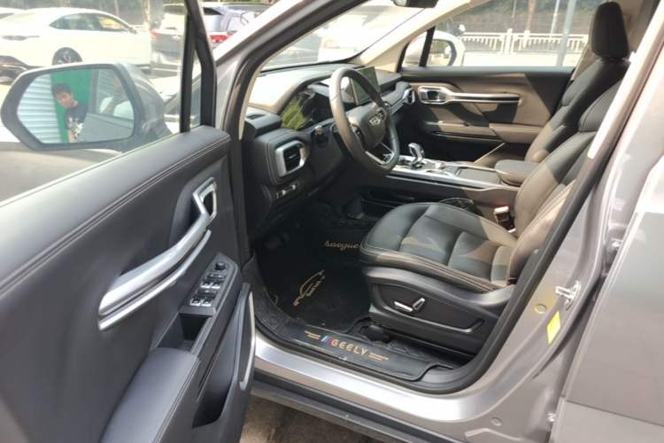 Used Geely Auto Haoyue 2020 1.8TD DCT Luxury 7-Seater Driver Seat