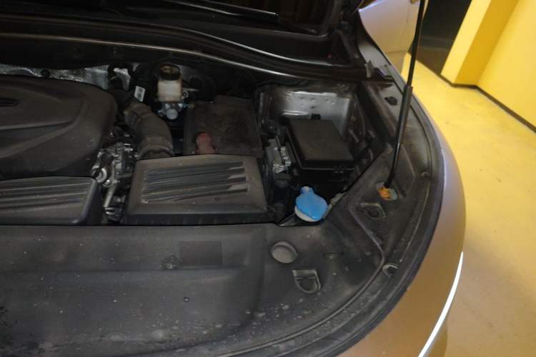 Used Geely Auto Haoyue 2020 1.8TD DCT Luxury 7-Seater Engine Bay Left