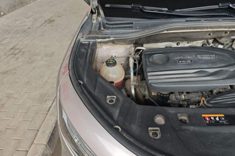 Used Geely Auto Haoyue 2020 1.8TD DCT Flagship 7-Seater Engine Bay Right