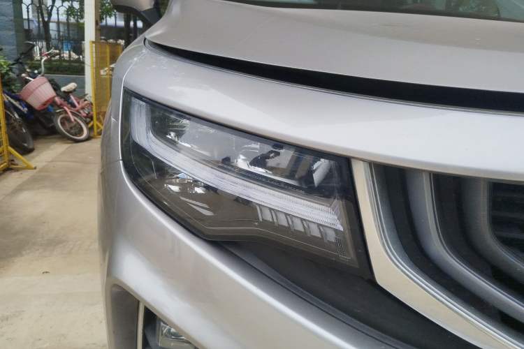 Used Geely Auto Haoyue 2020 1.8TD DCT Flagship 5-Seater Exterior 6