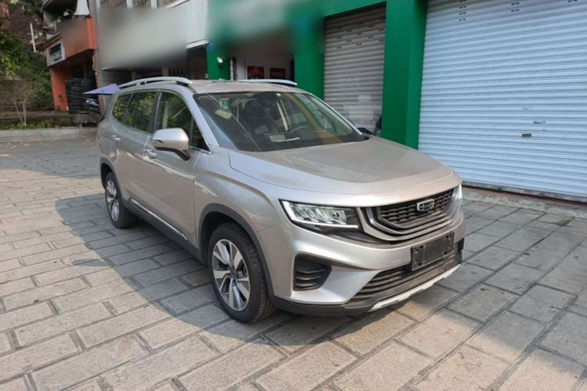 Used Geely Auto Haoyue 2020 1.8TD DCT Luxury 7-Seater Front Right 45 Deg