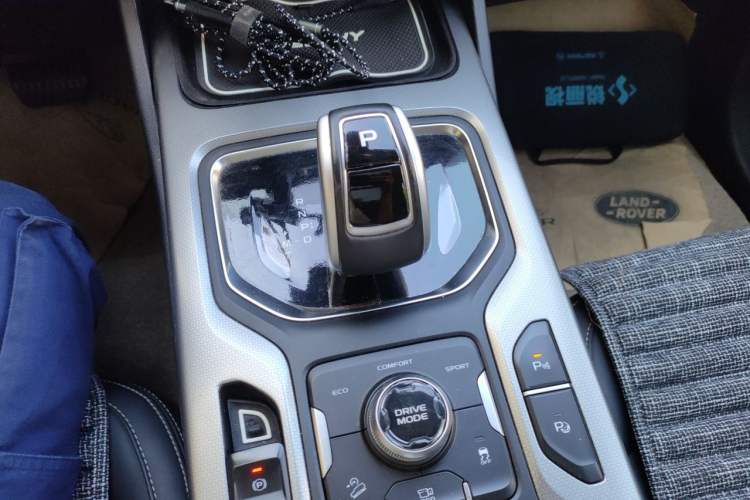Used Geely Auto Haoyue 2020 1.8TD DCT Flagship 7-Seater Gear Lever