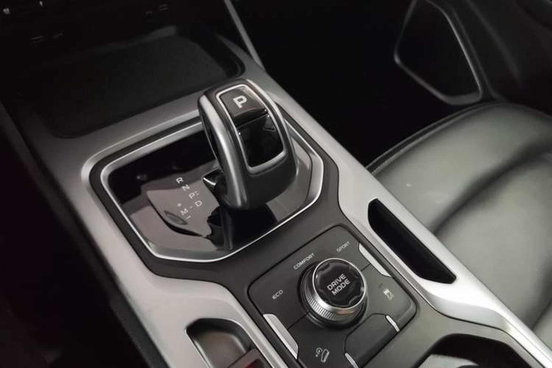 Used Geely Auto Haoyue 2020 1.8TD DCT Luxury Model 5 Seats Gear Lever