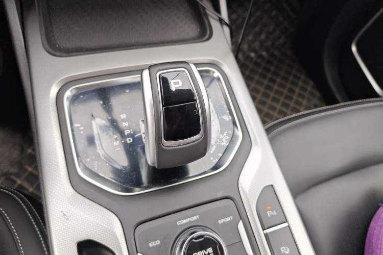 Used Geely Auto Haoyue 2020 1.8TD DCT Flagship 7-Seater Gear Lever