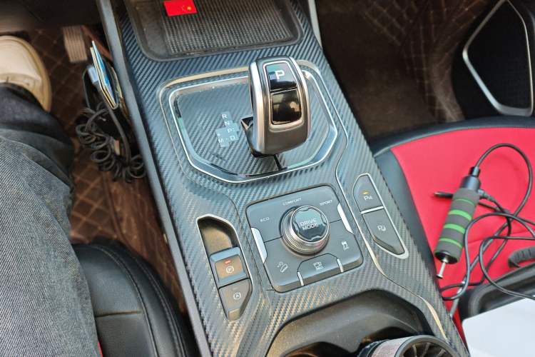 Used Geely Auto Haoyue 2020 1.8TD DCT Flagship 7-Seater Gear Lever