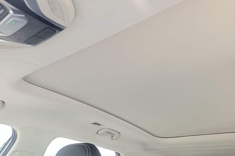 Used Geely Auto Haoyue 2020 1.8TD DCT Luxury Model 5 Seats Headliner