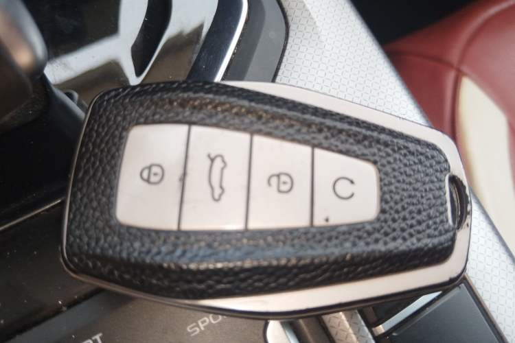 Used Geely Auto Haoyue 2020 1.8TD DCT Flagship 5-Seater Interior 1