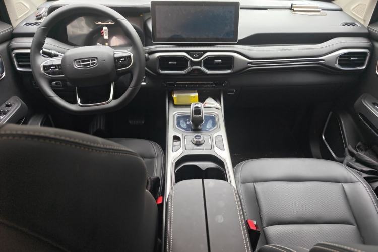 Used Geely Auto Haoyue 2020 1.8TD DCT Flagship 7-Seater Interior 2