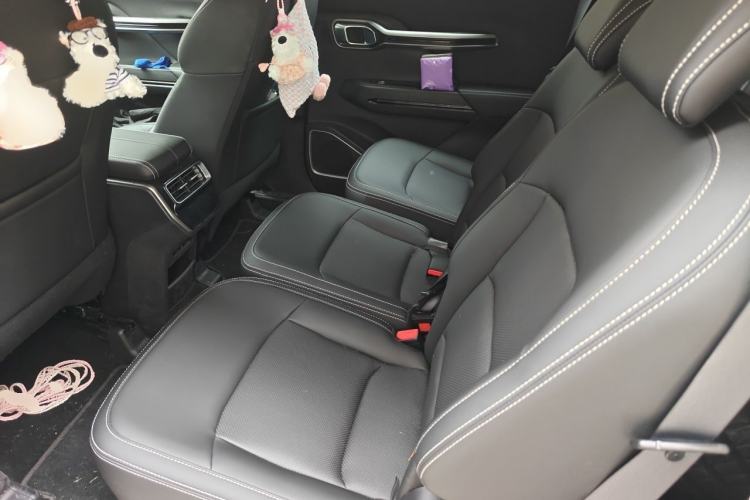 Used Geely Auto Haoyue 2020 1.8TD DCT Flagship 7-Seater Interior 4