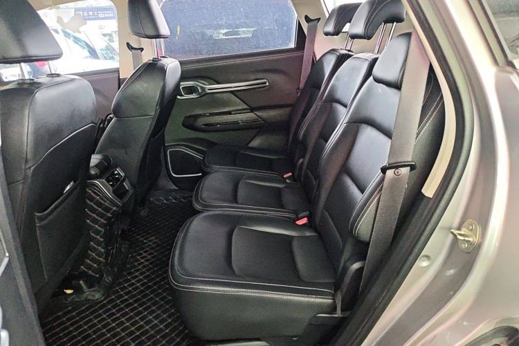 Used Geely Auto Haoyue 2020 1.8TD DCT Luxury 7-Seater Interior 4