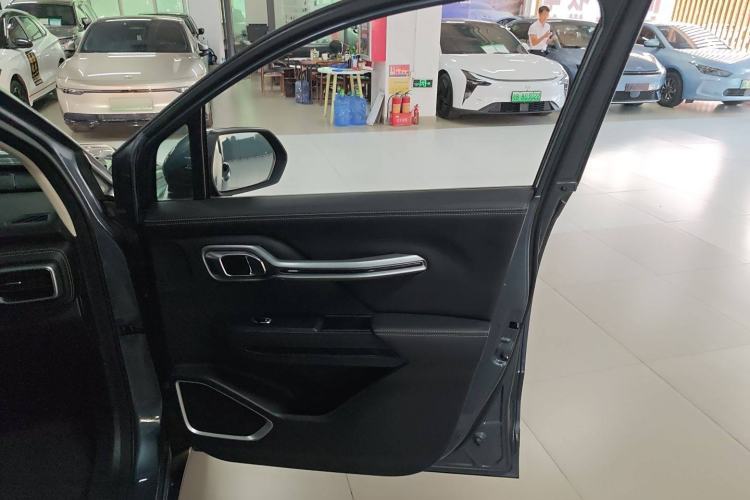 Used Geely Auto Haoyue 2020 1.8TD DCT Luxury Model 5 Seats Interior 5