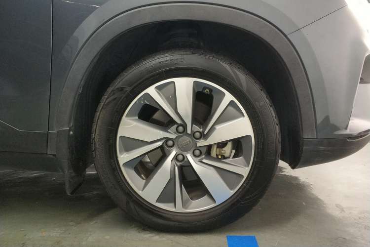 Used Geely Auto Haoyue 2020 1.8TD DCT Luxury 7-Seater Left Front Wheel Hub