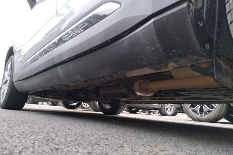 Used Geely Auto Haoyue 2020 1.8TD DCT Luxury 7-Seater Left Side Sill