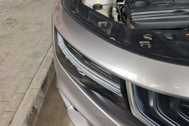 Used Geely Auto Haoyue 2020 1.8TD DCT Flagship 7-Seater Right Front Headlight