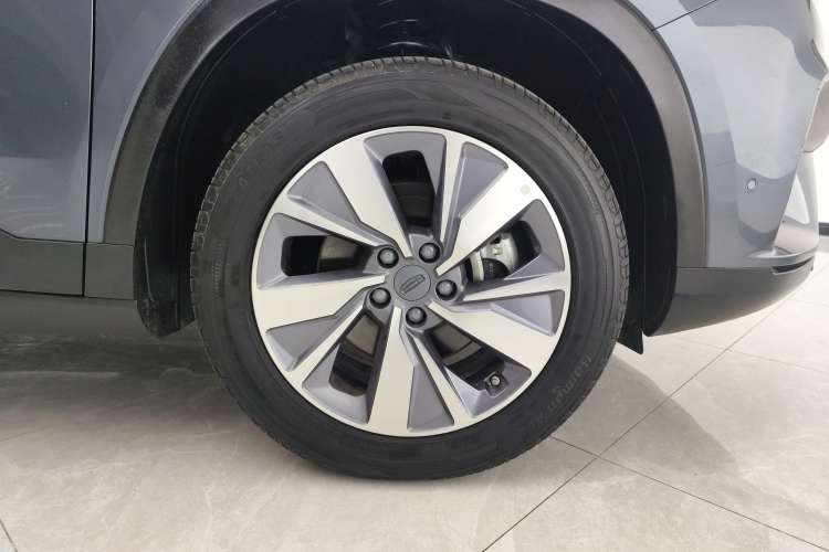 Used Geely Auto Haoyue 2020 1.8TD DCT Flagship 7-Seater Right Front Wheel Hub