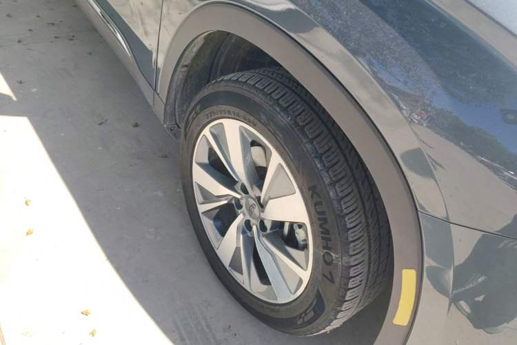 Used Geely Auto Haoyue 2020 1.8TD DCT Flagship 5-Seater Right Front Wheel Hub