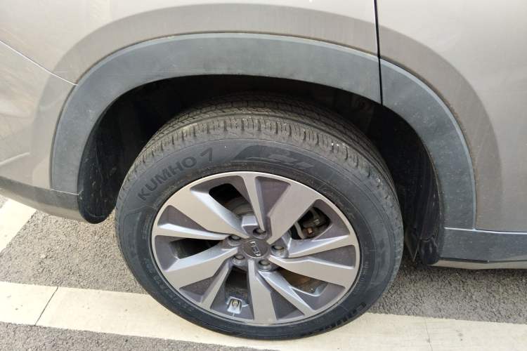 Used Geely Auto Haoyue 2020 1.8TD DCT Luxury 7-Seater Right Rear Wheel Hub