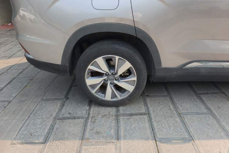 Used Geely Auto Haoyue 2020 1.8TD DCT Luxury 7-Seater Right Rear Wheel Hub