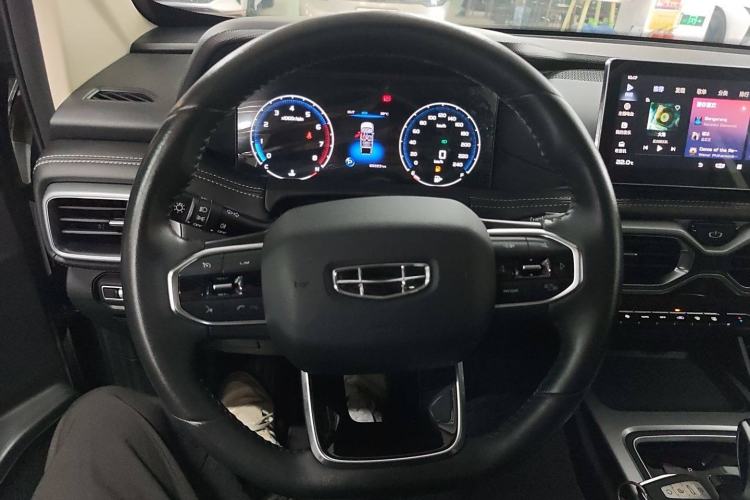 Used Geely Auto Haoyue 2020 1.8TD DCT Luxury Model 5 Seats Steering Wheel