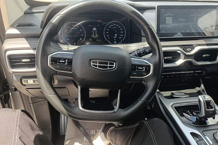 Used Geely Auto Haoyue 2020 1.8TD DCT Luxury Model 5 Seats Steering Wheel