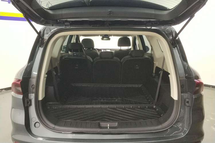 Used Geely Auto Haoyue 2020 1.8TD DCT Luxury 7-Seater Trunk