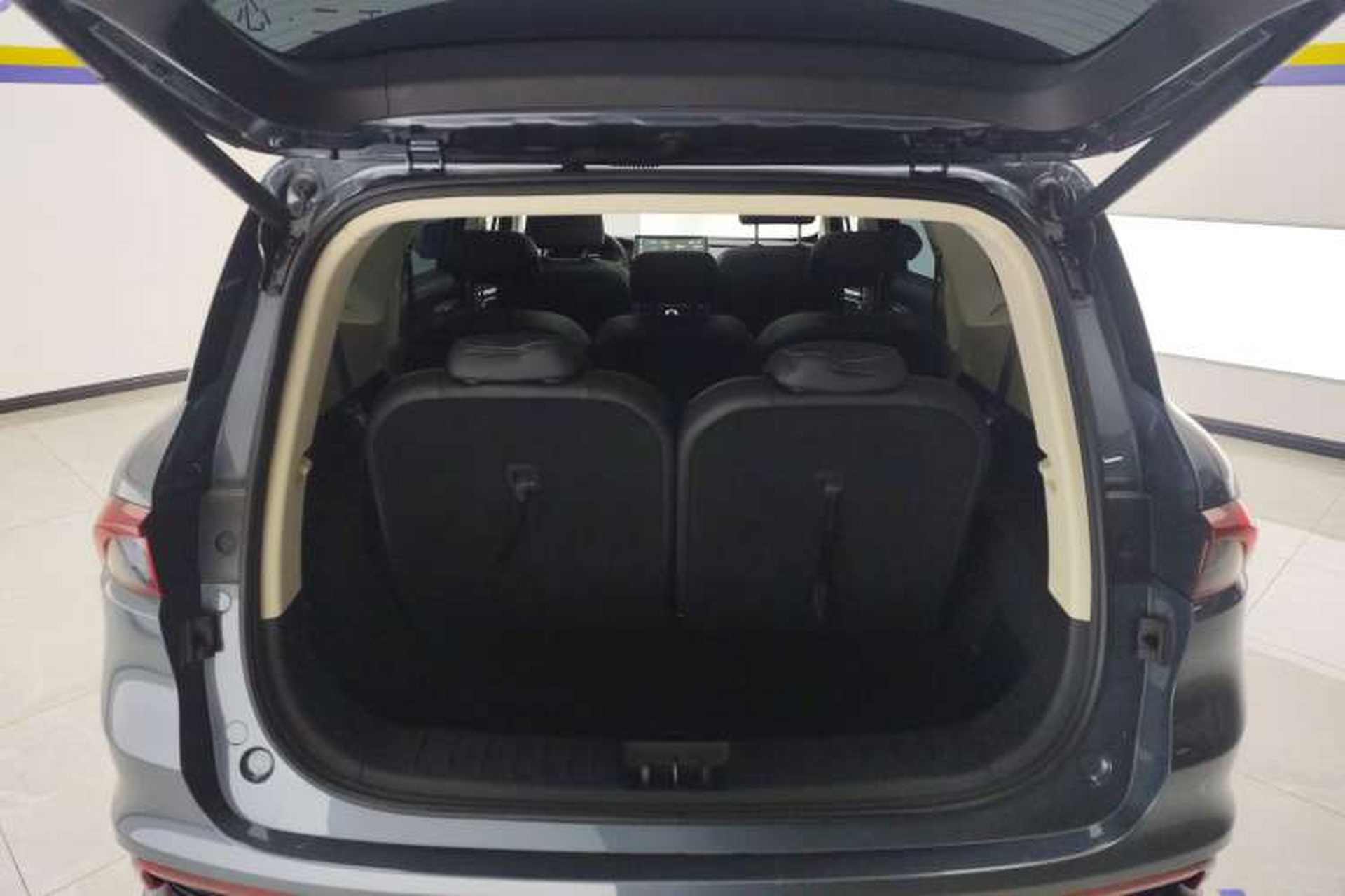Used Geely Auto Haoyue 2020 1.8TD DCT Flagship 7-Seater Trunk