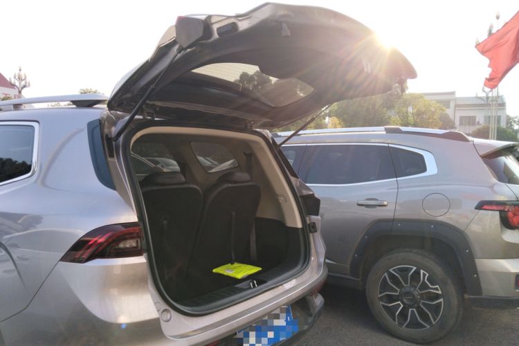 Used Geely Auto Haoyue 2020 1.8TD DCT Luxury 7-Seater Trunk