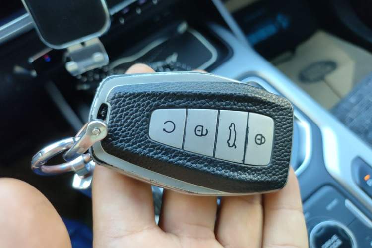 Used Geely Auto Haoyue 2020 1.8TD DCT Flagship 7-Seater Vehicle Key