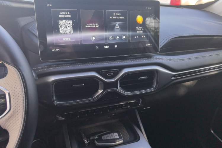 Used Geely Auto Haoyue 2020 1.8TD DCT Flagship 7-Seater Audio And AC Panel