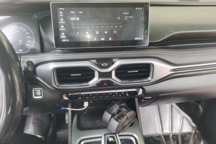 Used Geely Auto Haoyue 2020 1.8TD DCT Luxury 7-Seater Audio And AC Panel