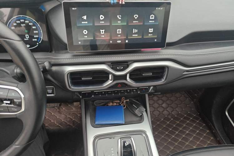 Used Geely Auto Haoyue 2020 1.8TD DCT Luxury 7-Seater Audio And AC Panel